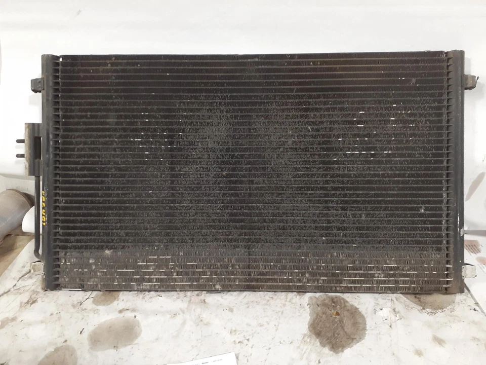 Used A/C Condenser fits: 2001 Dodge Caravan 4 cylinder Grade A - Image 1 of 4