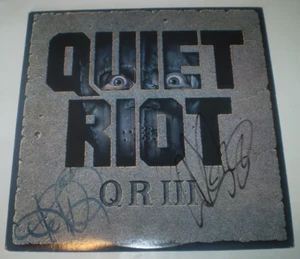 QUIET RIOT QR III Signed CARLOS CAVAZO KEVIN DUBROW Autographed Vinyl LP Record - Picture 1 of 3