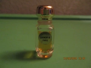 Vintage GIVENCHY lll Perfume -Paris- mini bottle - Picture 1 of 3
