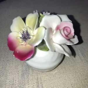 Miniature Fine Bone China Floral Bouquet - Made in England 3”. Vintage - Picture 1 of 6
