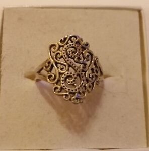 Vintage Sterling silver ring with central 'S' initial size N/O