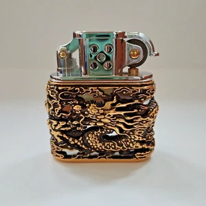 Zorro 506 Gold Dragon & Silver Brass Petrol Lighter - with Gift Box & Flints - Picture 1 of 9