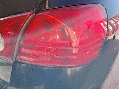 Conjunto de luz trasera derecha usado se adapta a: Nissan Rogue 2011 cuarto montado en panel plataforma Foto 1 de 4