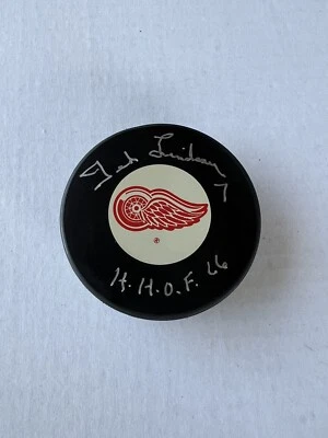TED LINDSAY SIGNED DETROIT RED WINGS LOGO PUCK - Изображение 1 из 2