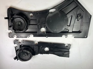 VW T6 T6.1 T5  2x Lautspecher mit Halter L+R 7E0035242 / 7E0035241- 19BJ. - Picture 1 of 8
