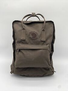 Fjallraven Kanken Classic Backpack - Gray 23548 RN 132540