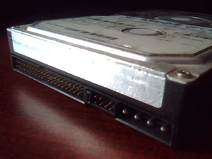 Hard Disk Drive Maxtor 32049H3 HDD 33A 05B 1CA BAC51KJ0 N3R1RNYC - Picture 1 of 4
