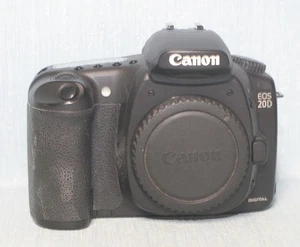 Canon EOS 20D 8.2 MP Digital SLR Camera - Black (Body Only) with a fault - Picture 1 of 7