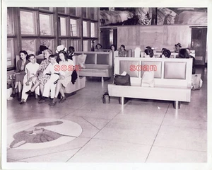 4CC487 RP 1946 CHESAPEAKE & OHIO RAILROAD PRINCE WV DEPOT WAITING ROOM - Bild 1 von 2