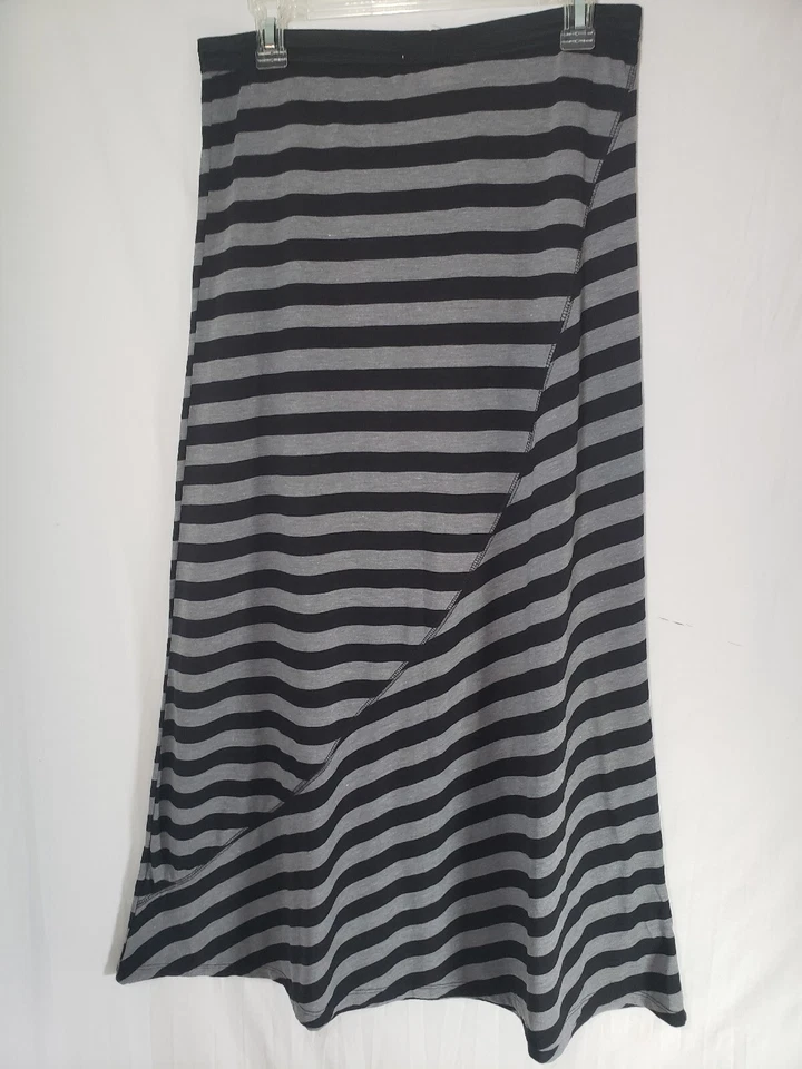 Maxi Falda Derek Hearts Rayas Negras y Grises Talla L Foto 1 de 4