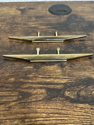 Tiradores de cajón Kent Coffey Tempo (2) grandes MCM KBC N717 Foto 1 de 4