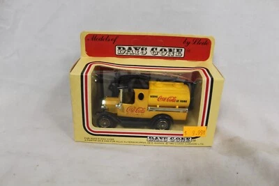 Lledo Days Gone Coca-Cola Truck Die Cast Cars Vehicles Models - Image 1 of 2