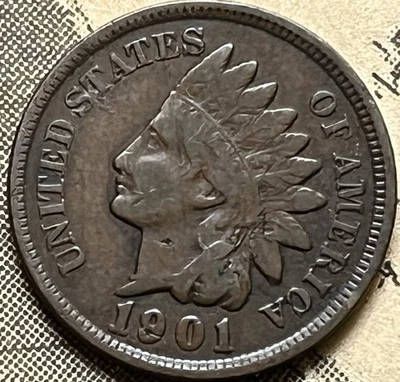 1901 Indian Head Cent 01 - Image 1 of 2