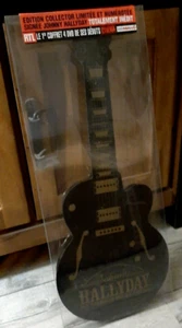 Johnny Hallyday - Coffret-Guitare numérotée, 67 cm + Coffret 4 films années 60 - Photo 1/10