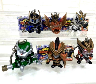 6 MASKED KAMEN RIDER RYUKI ODIN ZOLDA FEMME FIGURE KEYCHAIN KEY RING BANPRESTO - Image 1 of 4