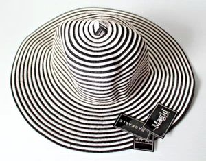 New Magid UPF 50+ Women's Packable Wide Brim Floppy Black & White Sun Beach Hat - Picture 1 of 10