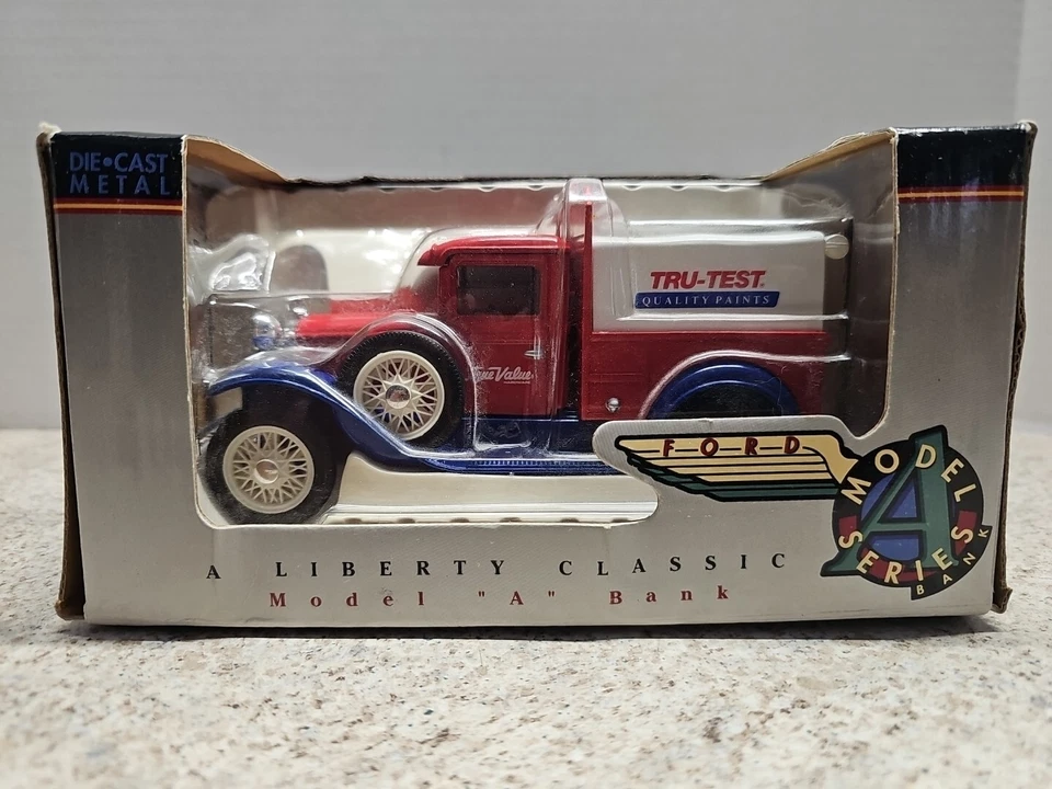 Liberty Classics Pulgar Verde Valor Verdadero Ford Modelo A Panel Die Cast Coin BanK  Foto 1 de 4