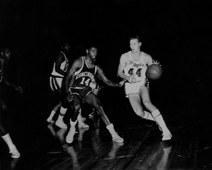 Lakers JERRY WEST and Royals OSCAR ROBERTSON Glossy 8x10 Photo Basketball Print - Picture 1 of 1