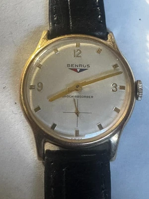 Reloj de cuerda manual vintage Benrus Shock-Absorber 17 Jewel modelo DN2F Foto 1 de 4