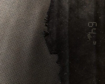 Piel de canguro negra mate en relieve, cuero tostado vegetal grano completo Foto 1 de 4