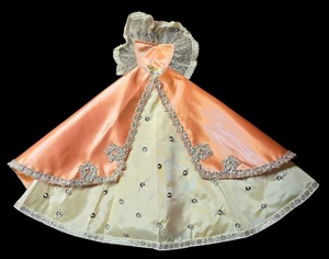 Vintage Child Infant Of Prague Statue Vestments Clothes Ornate Gown For 14"-16" - Picture 1 of 4