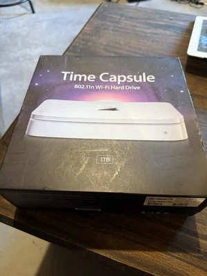 Apple 1TB Time Capsule WiFi router A1254 First Generation - No Power Cord - Image 1 of 2