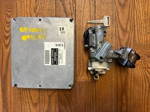 2002 TOYOTA CAMRY OEM Engine Computer Module 89666-06220 Ignition Switch w/Key - Picture 1 of 12