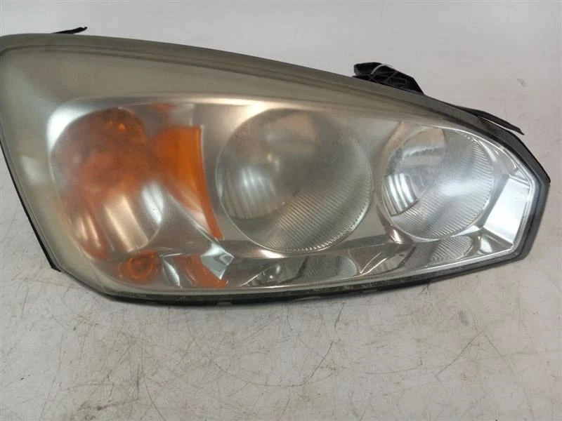 Faro delantero derecho Chevrolet Malibu 2007 Foto 1 de 4