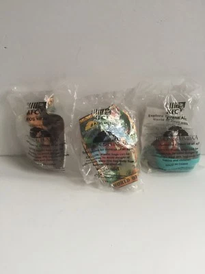 KFC Kids Meal El Rey León Timón y Pumba World Of Bugs Juego de 3 adornos para pasteles Foto 1 de 4