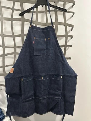 Nuevo Delantal Denim Rígido Levi's Denim Azul Oscuro Lavado Talla Única Foto 1 de 4