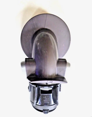 Dyson DC07 / 14   - side air valve -iron with  grey clip - FREE Postage - Image 1 of 2