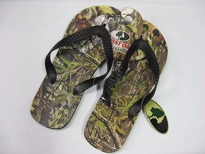 Men's Mossy Oak Camo Green Obsession Flip Flops / Choose Size / SML MED LG XL - Image 1 of 4