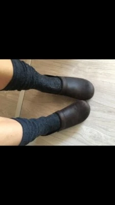 DANSKO NUM. 41 COLORE MARRONE, USATE POCHISSIMO, ANCORA CON SCATOLA - Immagine 1 di 3