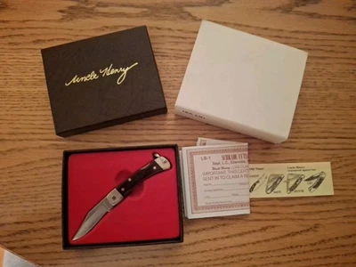 Faca de bolso vintage Schrade + Uncle Henry LB1 Cub nova na embalagem original nova na caixa - Imagem 1 de 3