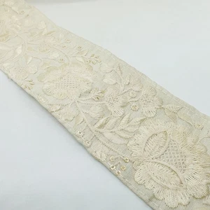 1m 7.5cm CREAM Indian flower saree border trim ribbon braid - Picture 1 of 2