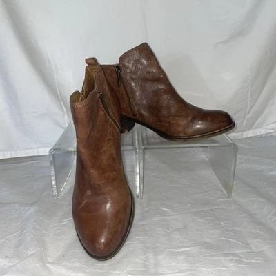 Lucky Brand Basel Tan Leather Ankle Bootie Size 9 Zip Low Heel Boho City EUC - Image 1 of 4