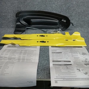 Cub Cadet 42" Mulching Kit + Blades For Lawn Tractors And Zero Turn Mowers - Picture 1 of 13