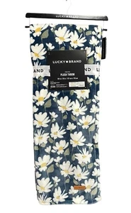 Lucky Brand 50x70 Plush Throw Soft Warm Blanket Navy Blue Floral Daisy NEW - Picture 1 of 8