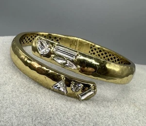 Silpada Hinge Bangle Bracelet KR Brass Swarovski Crystal Cuff Hammered Artsy - Picture 1 of 9