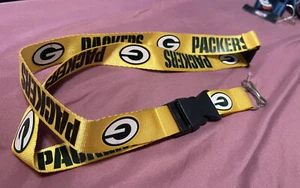 Green Bay Packers Lanyard W/ Detach Keystrap Function NFL LICENSED 22” - Picture 1 of 2