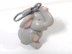 Elefant Schlüsselanhänger Glück Harz Charm süß Dumbo erhöhter Rüssel Andenken - Bild 1 von 4