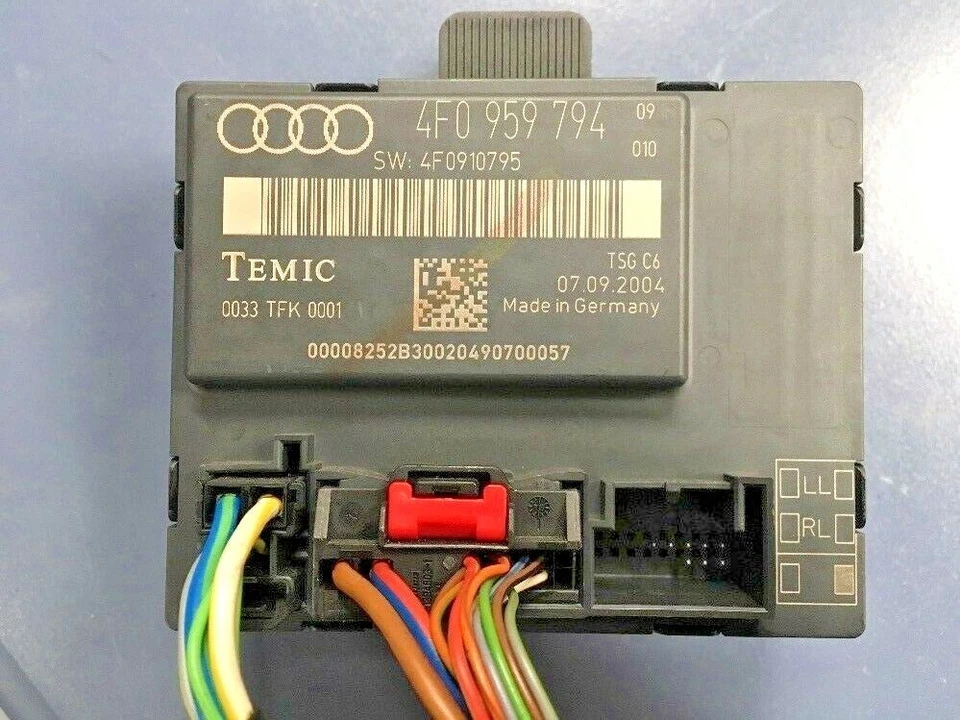 2005-2006 Audi A6 Quattro módulo de controle de porta de passageiro traseira direita 4F0959794 - Imagem 1 de 4