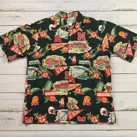 Reyn Spooner Shirt Mens Large Black Nebraska Cornhuskers Hawaiian Aloha Football Cover