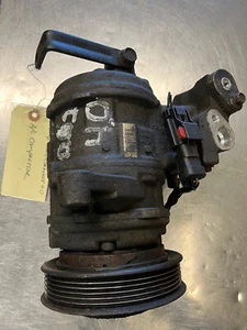 2004 Jeep Grand Cherokee 4.0 AC Compressor - Picture 1 of 4