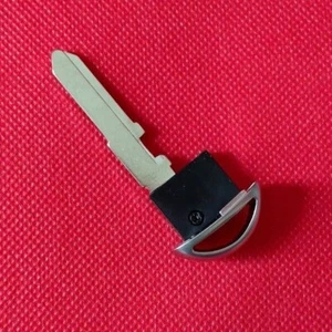 Aftermarket Notschlüssel für Mazda Schnitt aus Code oder Bild - Bild 1 von 2