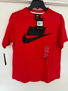 Nike Sportswear Swoosh Blank Block Logo Women Tee Loose Fit Red AH4007 657 - Picture 1 of 2