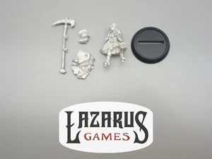 Privateer Press Warmachine: Khador - Forward Kommander Sorscha Kratikoff (metal) - Picture 1 of 4