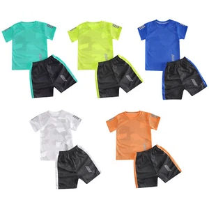 Junge Sport Kleidung Set Kurzarm Shirt und Shorts Trainingsanzug Fußball Trikots - Picture 1 of 64