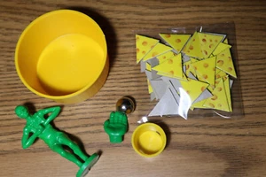 Replacement Parts - MOUSE TRAP Lot Hasbro 52 Cheese Marble Diver Bucket Washtub - Picture 1 of 1