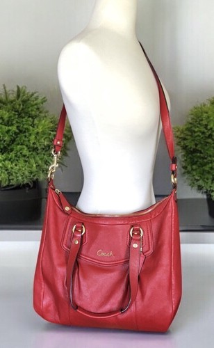 Coach Ashley borsa a tracolla in pelle ciliegia e portafoglio hardware oro F20104